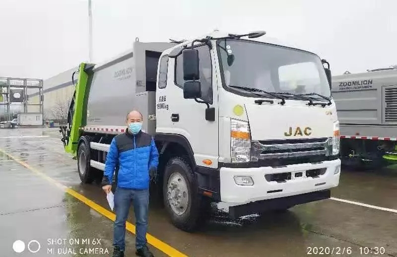 特殊垃圾密閉收運(yùn)，堅決打贏人民戰(zhàn)“疫”